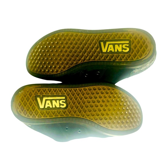 Vans Excellent Condition Black Silver Detailing Leather Upper Women’s Size 9 - Picture 12 of 13